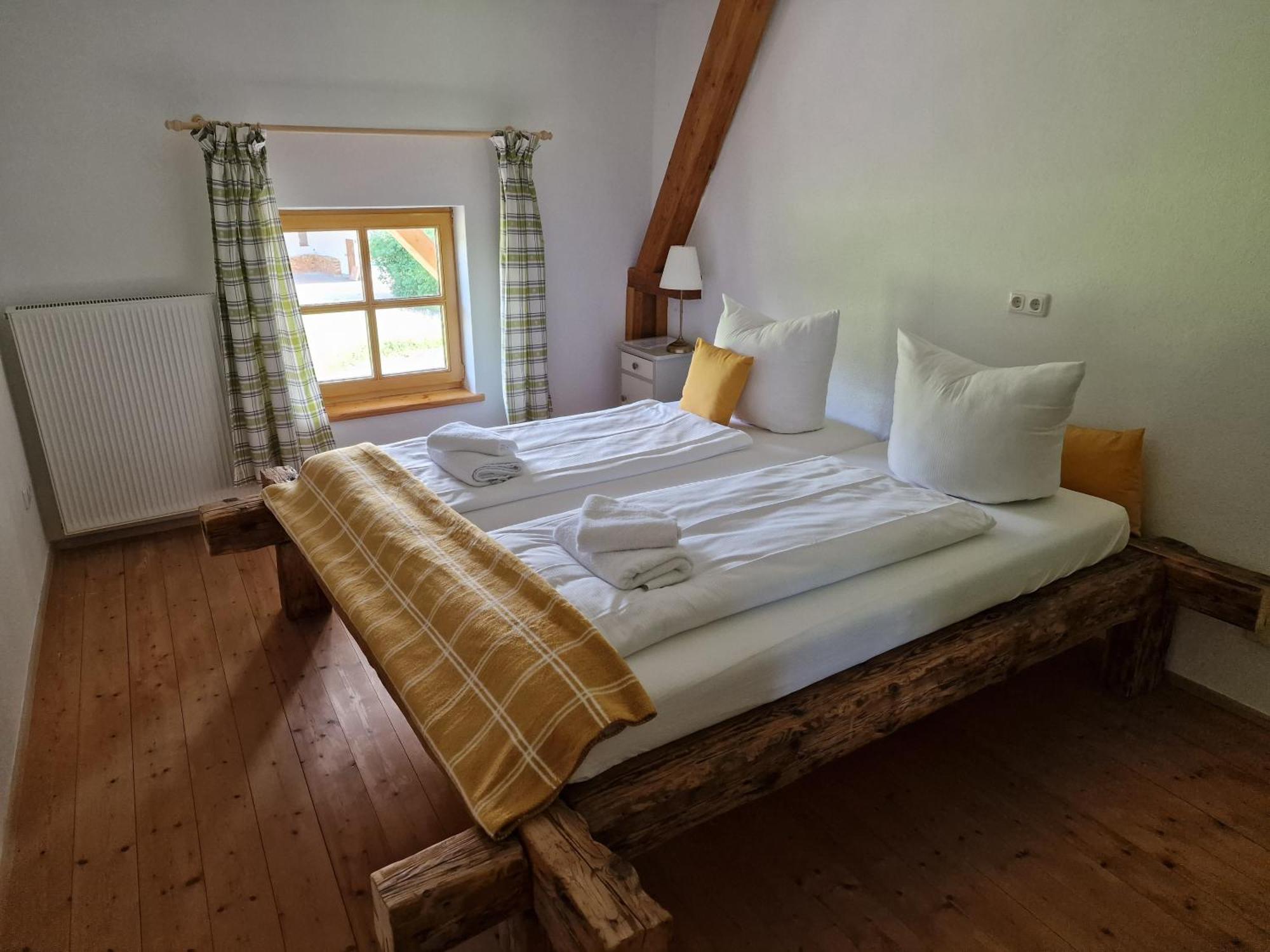Seeberghof Hotel Frasdorf Exterior photo